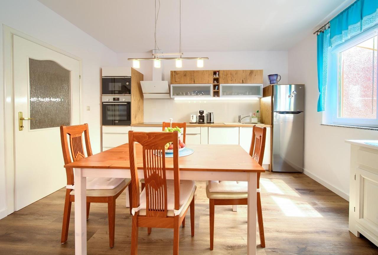 Apartman Bor Krk Krk Town Extérieur photo
