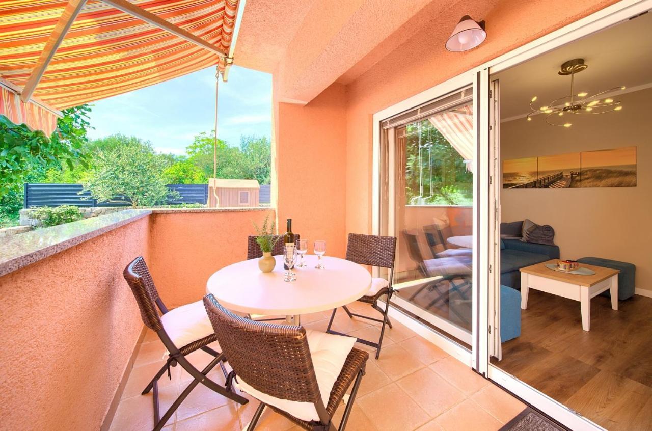 Apartman Bor Krk Krk Town Extérieur photo